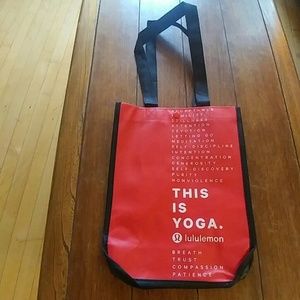 Lululemon reusable shopping bag (small).
